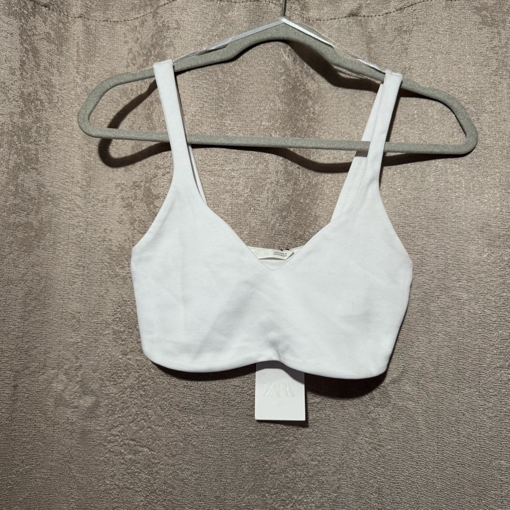 Zara Elegant White V-Neck Top